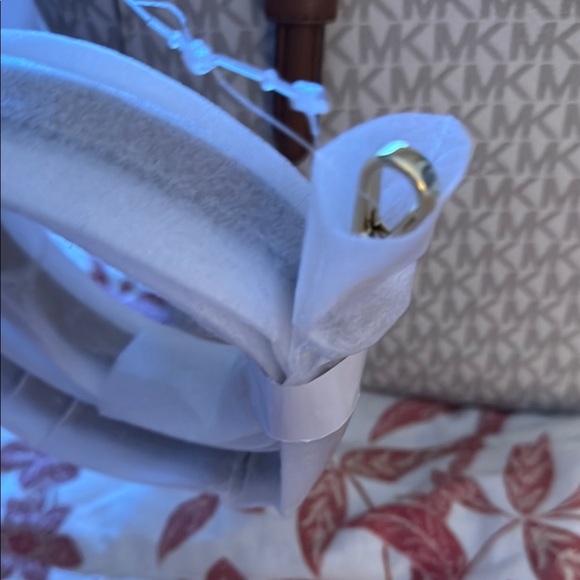 3 Michael Kors Brown and Cream bags - Picture 7 of 15